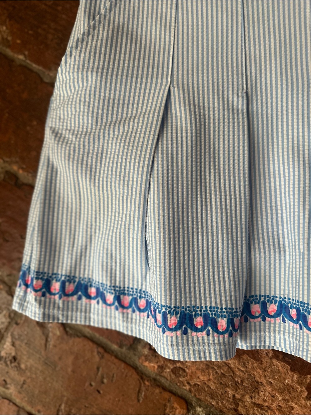 NWOT Lilly Pulitzer Luxletic Priska Seersucker Skort, Size 12 - Picture 5 of 6